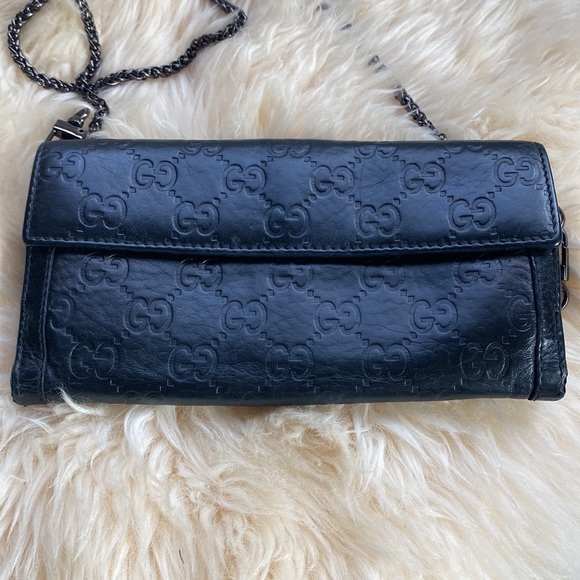 Gucci Wallet on a Chain Logo Embossed Black Leather - Picture 3 of 9